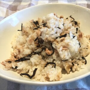 超簡単 ツナと塩こんぶの混ぜご飯 ふじっ子で♪